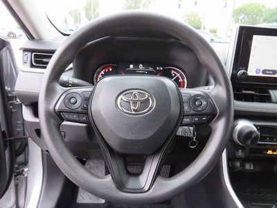2024 Toyota RAV4 - Photo 30