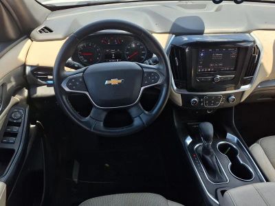 2023 Chevrolet Traverse — rear three-quarter view