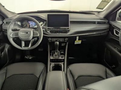 2026 Jeep Compass — photo 30 view