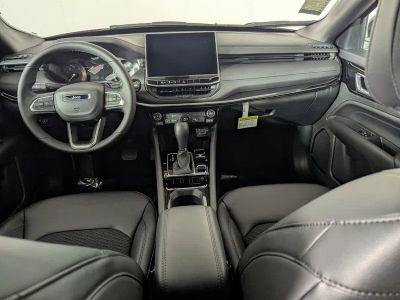 2026 Jeep Compass — photo 27 view