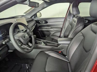 2026 Jeep Compass — photo 12 view