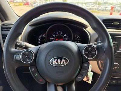 2017 Kia Soul - Photo 17