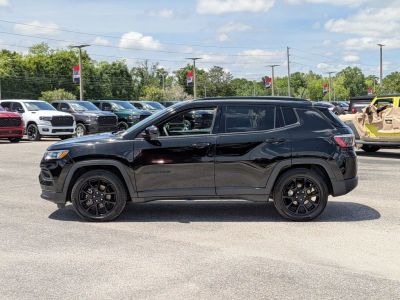 2022 Jeep Compass - Photo 2
