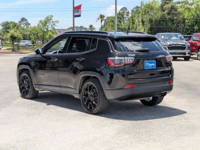 2022 Jeep Compass - Photo 3