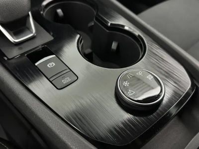 2024 Nissan Rogue — photo 16 view