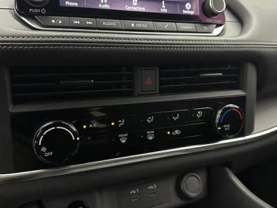 2024 Nissan Rogue — photo 18 view