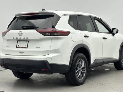 2024 Nissan Rogue — photo 7 view