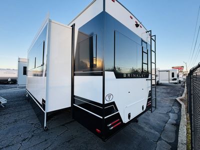 2026 Brinkley MODEL Z AIR - Photo 8