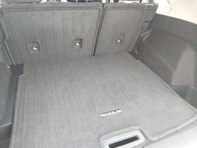 2024 Nissan Rogue - Photo 11