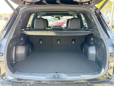 2026 Subaru Forester — photo 12 view