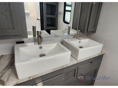 2023 Forest River RV Ozark - Photo 31