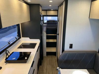 2026 Tiffin OPEN TRAIL — interior view