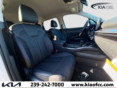 2026 Kia Sorento — photo 13 view