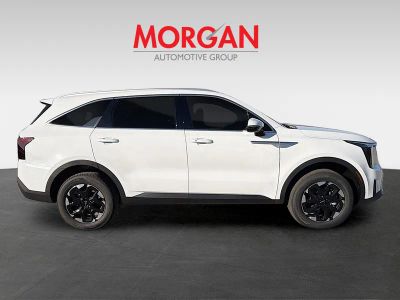 2026 Kia Sorento — engine compartment view