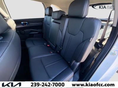 2026 Kia Sorento — photo 19 view