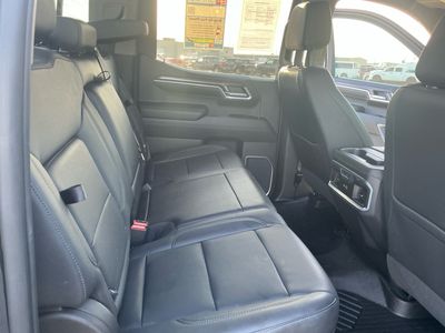 2022 Chevrolet Silverado 1500 — photo 11 view