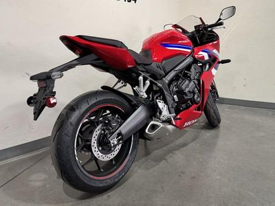 2026 Honda CBR650R E-Clutch - Photo 9