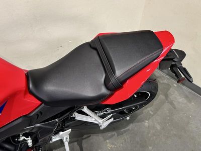 2026 Honda CBR650R E-Clutch - Photo 15