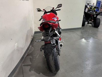 2026 Honda CBR650R E-Clutch - Photo 7