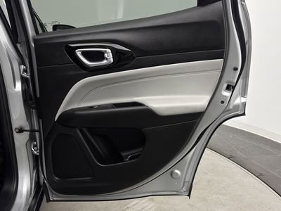 2025 Jeep Compass - Photo 28