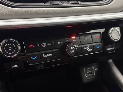 2025 Jeep Compass - Photo 20