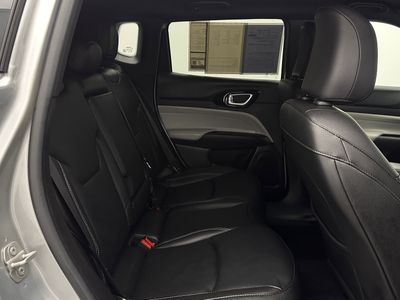 2025 Jeep Compass - Photo 29