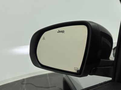 2025 Jeep Compass - Photo 11