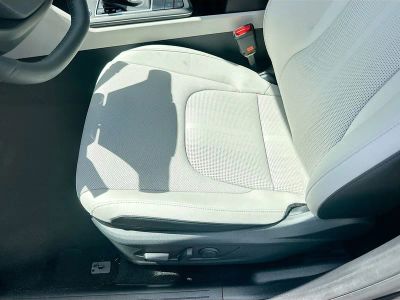 2026 Kia Sportage — photo 18 view