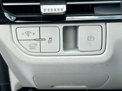 2026 Kia Sportage — photo 10 view