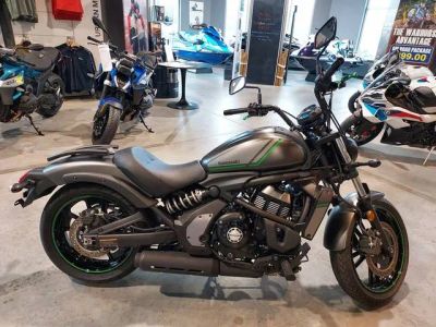 2022 Kawasaki Vulcan® S ABS — front three-quarter view