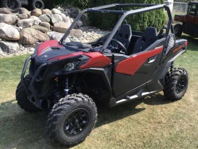 2024 Can-Am® Maverick Trail DPS 1000 — front three-quarter view