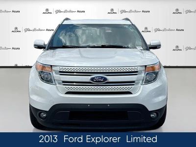 2013 Ford Explorer — interior view