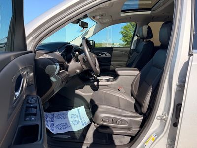 2021 Chevrolet Traverse - Photo 25