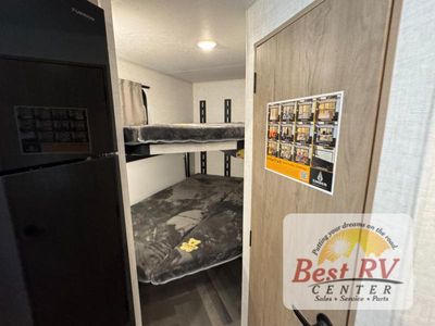 2026 Ember RV E-Series - Photo 33