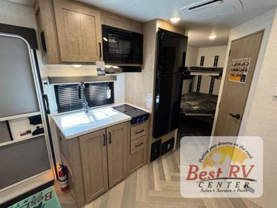 2026 Ember RV E-Series - Photo 19