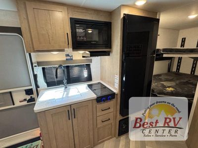 2026 Ember RV E-Series - Photo 25