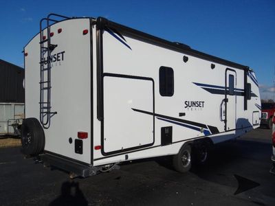 2021 CrossRoads RV Sunset Trail - Photo 4