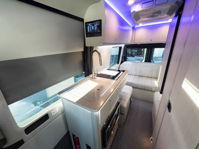 2026 Grech RV TURISMO-ION - Photo 11