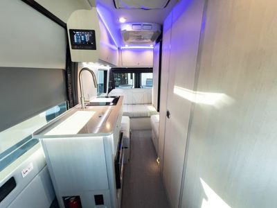 2026 Grech RV TURISMO-ION - Photo 6