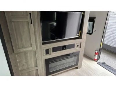 2026 Palomino SolAire - Photo 18