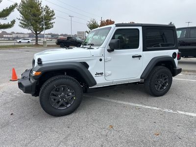 2026 Jeep Wrangler — photo 10 view