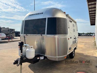 2026 Airstream Caravel - Photo 2