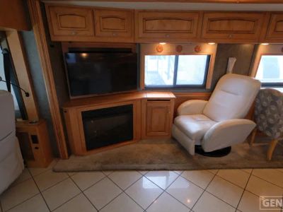 2013 Winnebago JOURNEY - Photo 15