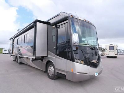 2013 Winnebago JOURNEY - Photo 1