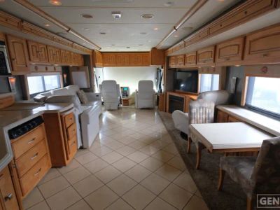 2013 Winnebago JOURNEY - Photo 6