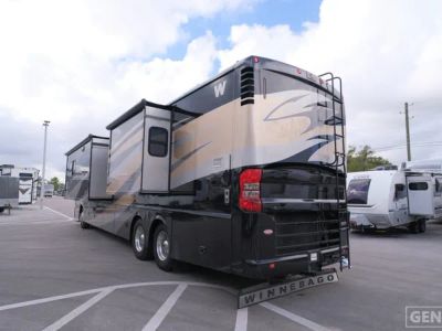 2013 Winnebago JOURNEY - Photo 3