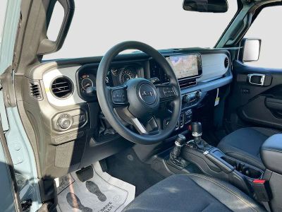 2026 Jeep Wrangler — photo 9 view