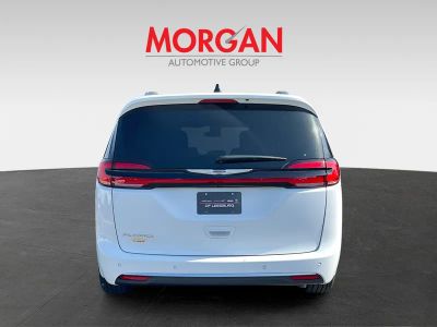 2024 Chrysler Pacifica — engine compartment view