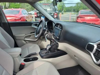2020 Kia Soul — photo 32 view