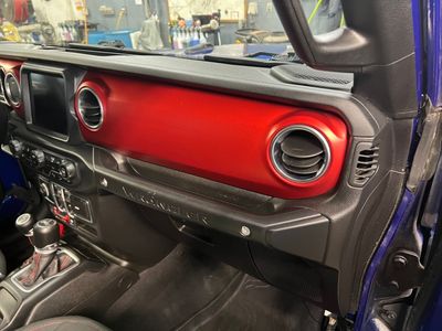 2018 Jeep Wrangler Unlimited — photo 14 view
